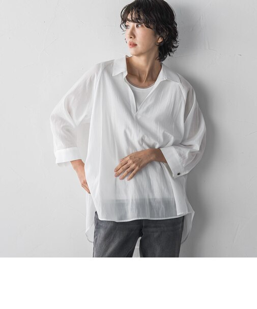 肌映え！スキッパーシアーブラウス