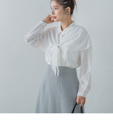 【トレンドのスカーフデザイン】スカーフシャツブラウス《洗濯機で洗える》