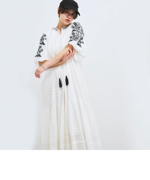 【本日限定売り切り価格】【新品】インド　刺繍　ワンピース　2 インド刺繍ワンピース≪手洗い可能≫｜ビッキーの通販｜&mall