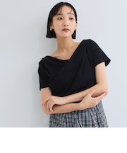 アシンメトリードレープカットソー≪手洗い可能≫