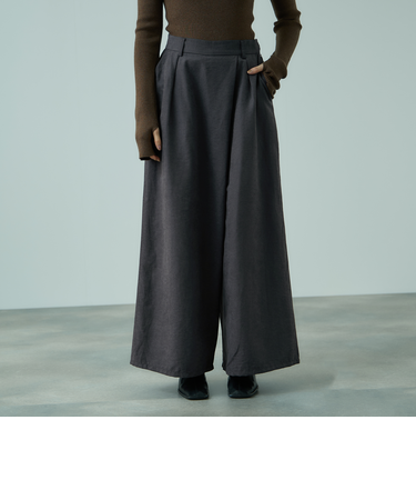 フィブリルサテンラップワイドパンツ≪洗濯機で洗える≫