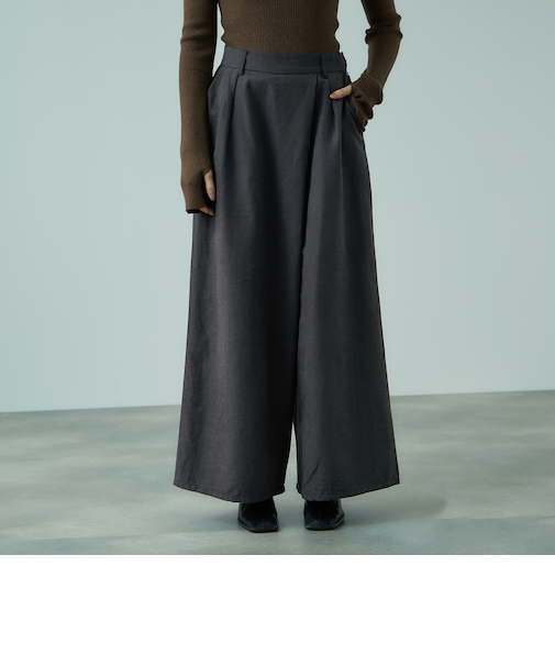 フィブリルサテンラップワイドパンツ≪洗濯機で洗える≫
