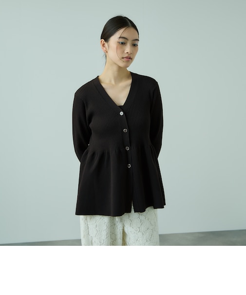 ライトウェイトペプラムニットカーディガン≪手洗い可能≫