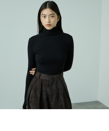 サムホールハイネックニットプルオーバー≪手洗い可能≫