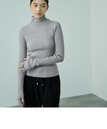 サムホールハイネックニットプルオーバー≪手洗い可能≫