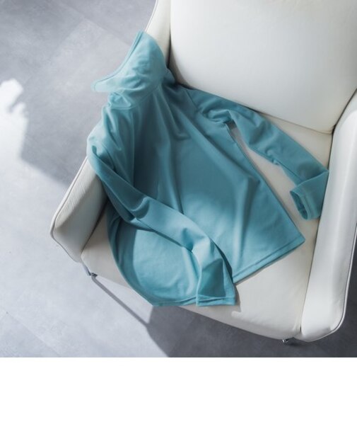 トリコットオーガンジーシアーハイネックプルオーバー≪洗濯機で洗える≫