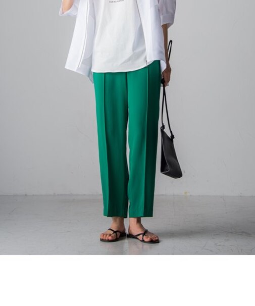 センターラインストレートパンツ≪手洗い可能≫