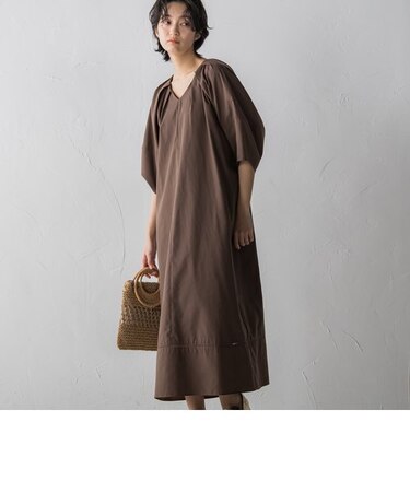 ハシゴレースVネックタックワンピース≪洗濯機で洗える≫