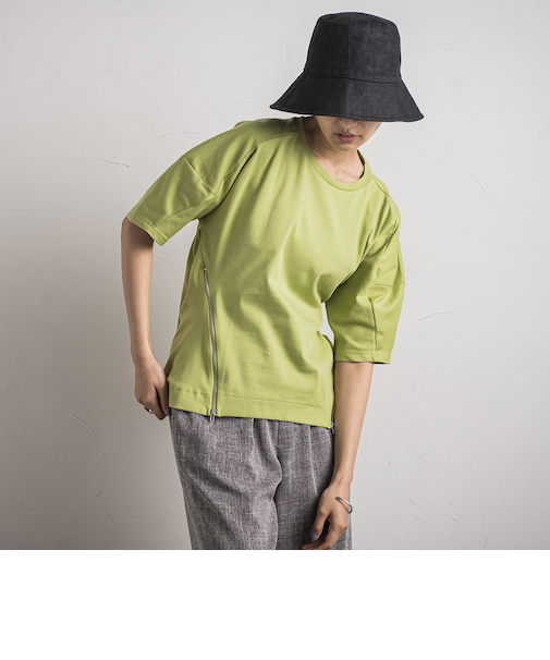 【WEB限定】サイドジップドルマンTシャツ≪洗濯機で洗える≫