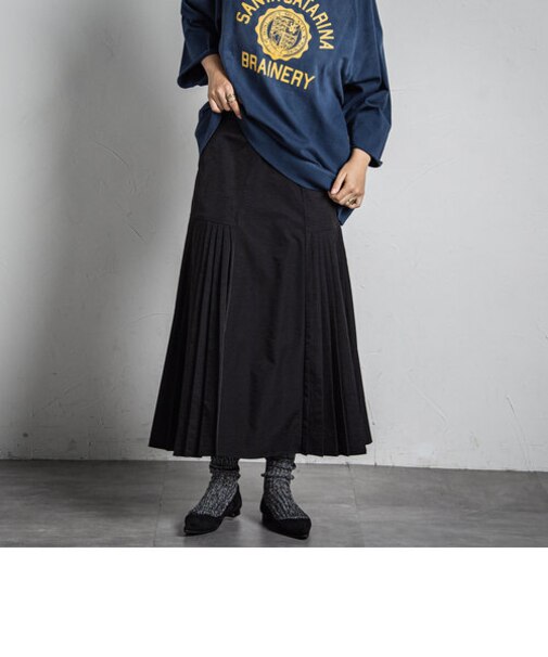 サイドプリーツスカート