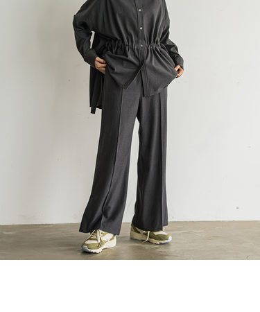 サイドスリットワイドパンツ≪洗濯機で洗える≫