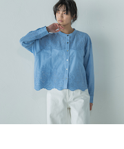 叶えるスカラップ刺繍クロップドシャツ≪手洗い可能≫