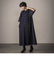 アシンメトリープリーツシャツワンピース≪洗濯機で洗える≫