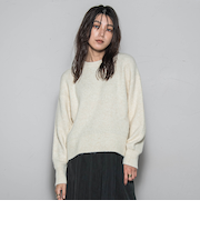 フラッフィークルーネックニット≪手洗い可能≫