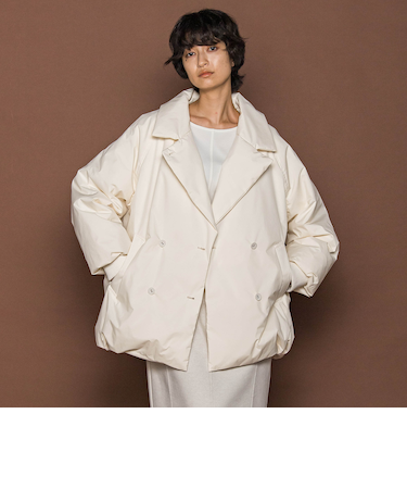 エアリーピュアダウンコクーンジャケット