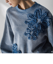 フラワーモチーフプルオーバー≪洗濯機で洗える≫