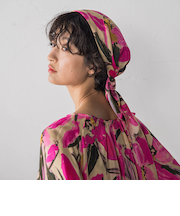 IPEKERフラワープリントスカーフ