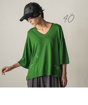 【40周年限定】メッセージ刺繍Vネックニットプルオーバー
