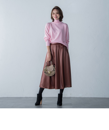 レザーライクサテンスカート≪洗濯機で洗える≫