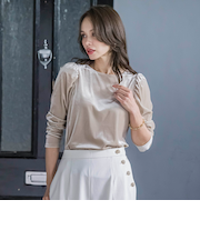 パフ袖ベロアカットソー≪手洗い可能≫