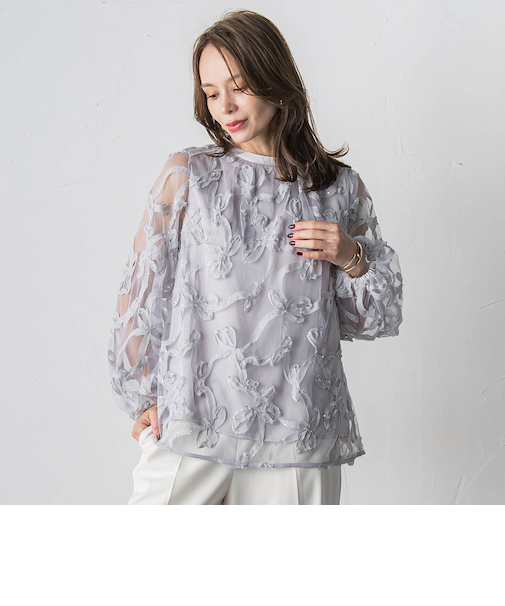 スパンコールテープチュールブラウス