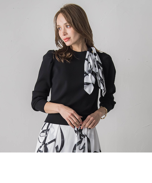 トゥシューズスカーフ付きニット