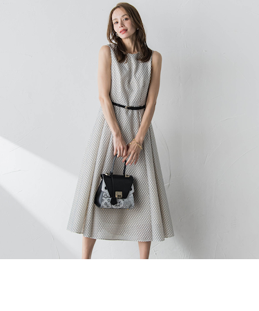 ラッセルレースワンピース