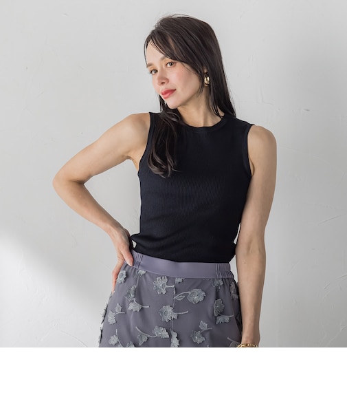 LUCINDAリブノースリーブニット