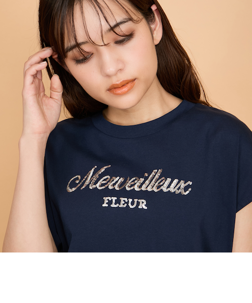 スパンコール刺繍ロゴTシャツ≪手洗い可能≫
