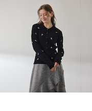 フラワーシシュウニットプルオーバー≪手洗い可能≫