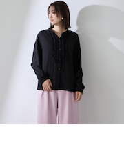 ストレッチジョーゼットミニフリルブラウス