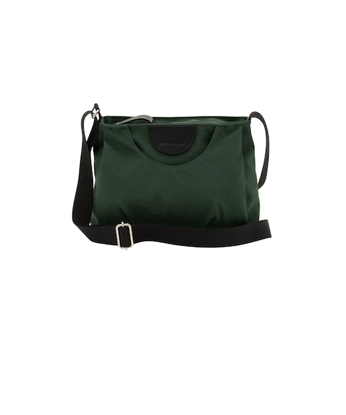 ピエール・カルダン pierre cardin アミ ショルダーバッグ