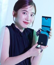 エニータイム ショルダー付きミニマルチケース パープル