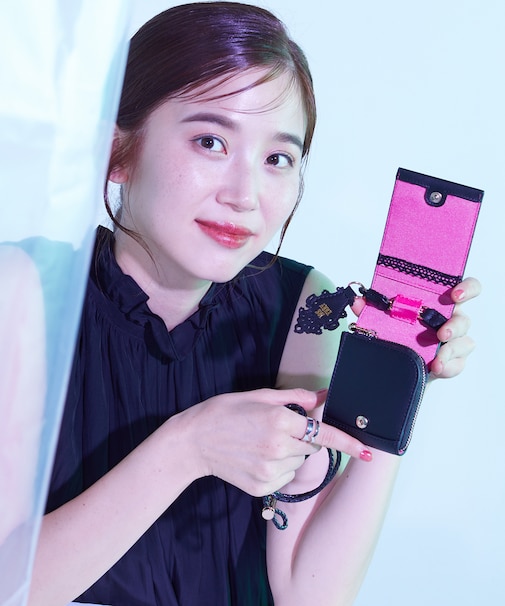 エニータイム ショルダー付きミニマルチケース パープル