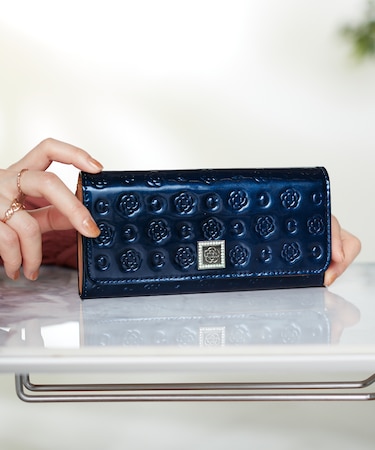 クレイサス CLATHAS ベティー 口金長財布