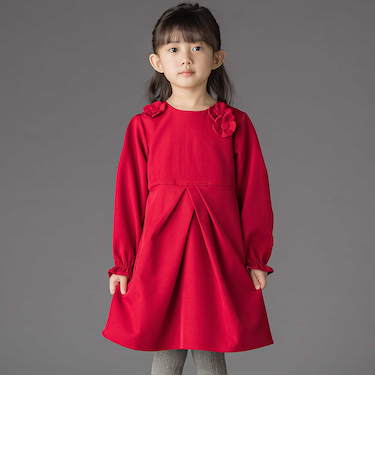 立体花モチーフ斜めタックワンピース(95~150cm)