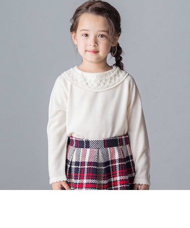 ラインストーン付きボリュームネックセーター(100~140cm)