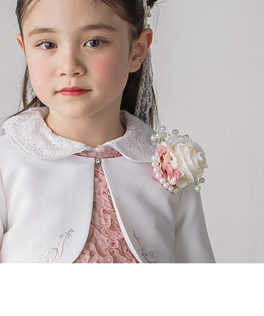 フラワーパール風ビーズコサージュ