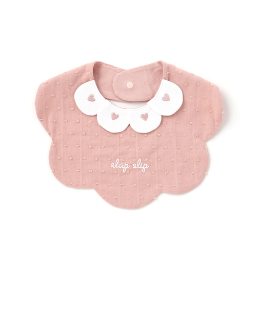 ハート刺しゅう襟付きスカラップスタイベビー