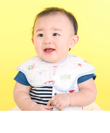 【お揃い】モチーフ総柄ガーゼスタイベビー