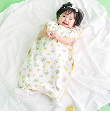 【UVカット/接触冷感/お揃い】レモンおもちゃ総柄スリーパーベビー