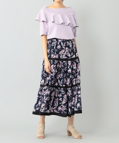 フリルショルダーニットトップ