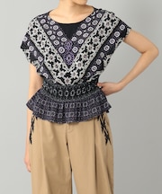 シャーリングプリント刺繍トップ