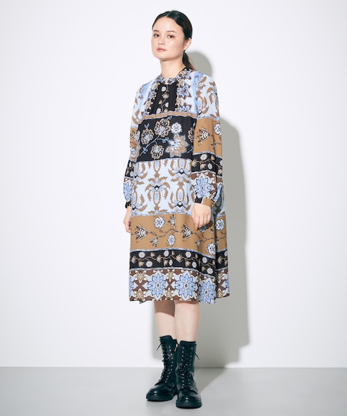 ハイネックサラサボーダープリントワンピース｜グレースコンチネンタル