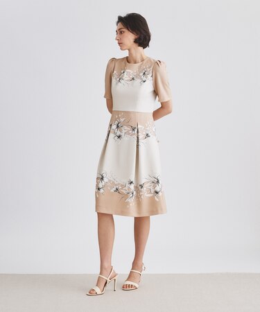 フラワープリントバイカラードレス