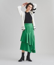 イレギュラーフリルヘムスカート