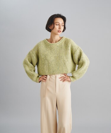 ショートニットトップ