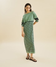 ボーダーニットロングワンピース