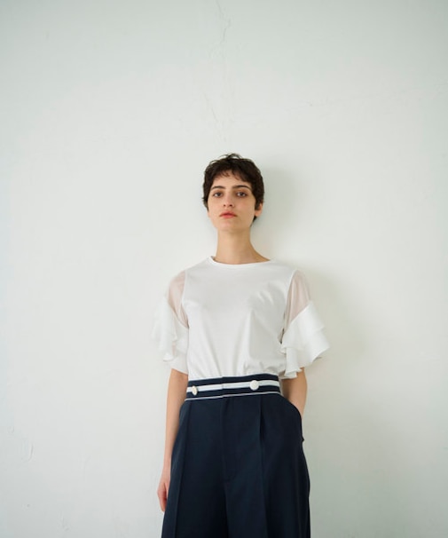 シアーフレアスリーブトップ