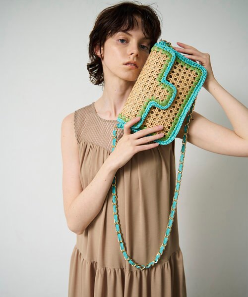 Caterina Bertini カゴ編み チェーンショルダー バッグ Caterina Bertini カゴ編み チェーンショルダー バッグ - メルカリ